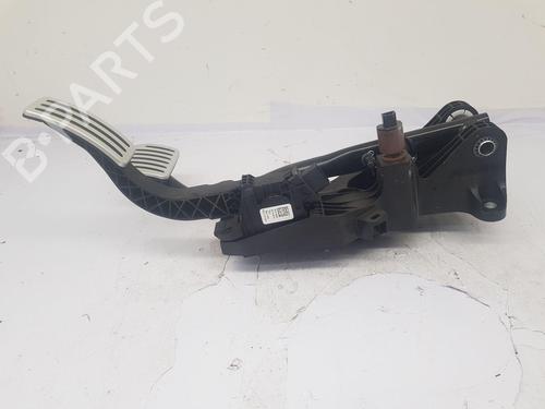 Pedal TESLA MODEL Y (5YJY) EV Performance All-wheel Drive | BP35746023I4 - Image 2