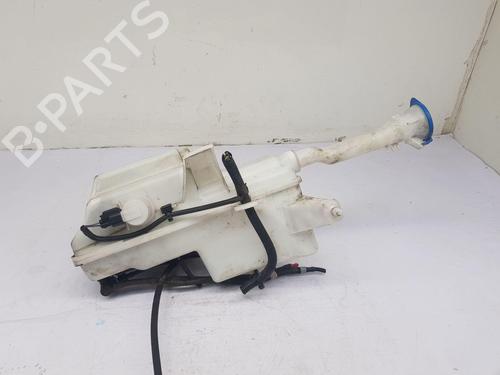 Windscreen washer tank VOLVO V40 Hatchback (525) D3 | BP29575700C113 