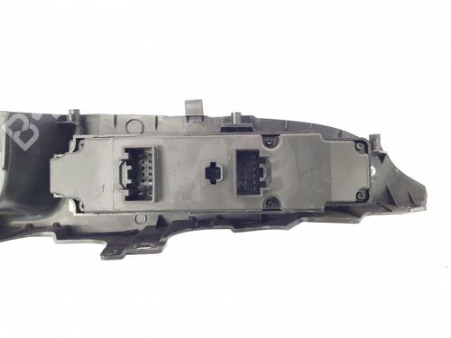 Right front window switch MAZDA 2 (DE_, DH_) 1.3 (DE3FS) | BP31983456I26