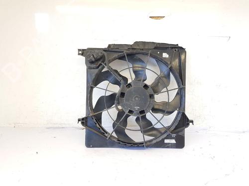 Used Radiator fan HYUNDAI SANTA FÉ II (CM) 2.2 CRDi 4x4 (197 hp) 29292632