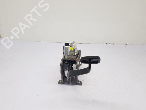 Clutch pedal HONDA CR-V III (RE_) 2.2 i-DTEC 4WD (RE6) | BP30115832I13 