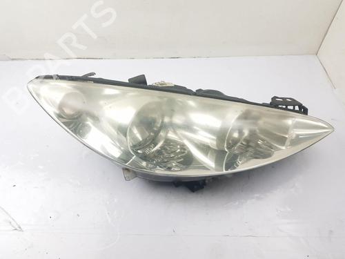 Used Right headlight PEUGEOT 308 I (4A_, 4C_) 1.6 16V (120 hp) 31075439