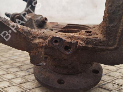 Right front steering knuckle VW CADDY III Box Body/MPV (2KA, 2KH, 2CA, 2CH) 1.6 TDI | BP29984276M26 