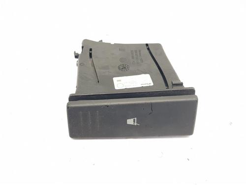 Used Cup/Object holder VW POLO IV (9N_, 9A_) 1.2 (54 hp) 29984307