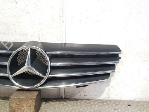 Grille MERCEDES-BENZ CLK (C209) CLK 270 CDI (209.316) | BP29815890C40