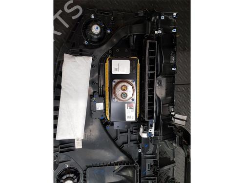 Dashboard TESLA MODEL 3 (5YJ3) EV AWD | BP33413040C46  - Image 14