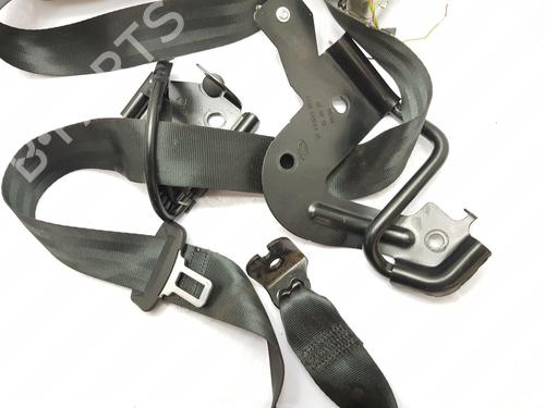 Rear left seatbelt LAND ROVER DISCOVERY SPORT (L550) 2.0 D 4x4 | BP29514547I29 