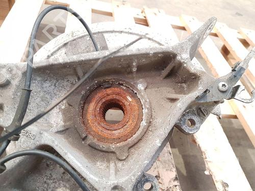 Right rear steering knuckle LAND ROVER RANGE ROVER SPORT II (L494) 3.0 SDV6 4x4 | BP22681832M28 
