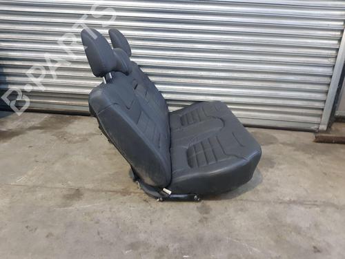 Right front seat MITSUBISHI L200 / TRITON (KA_T, KB_T) 2.5 DI-D 4WD (KB4T) | BP30923983C16