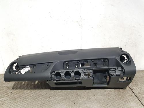 Armaturenbrett für MERCEDES-BENZ GLA (H247) GLA 220 d 4-matic (247.715) (190 hp) 32375221