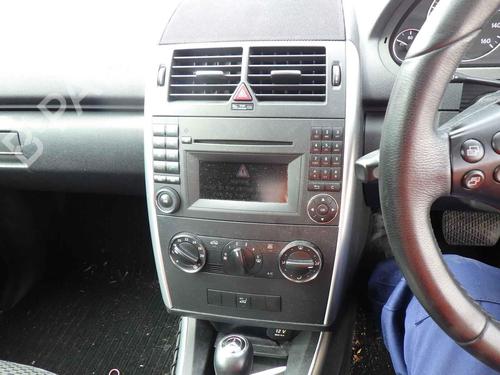 Fuse box MERCEDES-BENZ A-CLASS (W169) A 160 CDI (169.006, 169.306) | BP22677823E1 