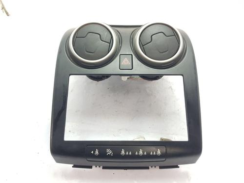 Used Air vent NISSAN QASHQAI I (J10, NJ10) [2006-2015]  22682511