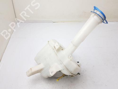 Used Windscreen washer tank Windscreen washer tank SUZUKI CELERIO (LF) 1.0 (AVK310) (68 hp) 35996479 35996479