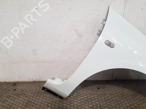 Kotflügel rechts vorne RENAULT CLIO II (BB_, CB_) 1.2 (BB0A, BB0F, BB10, BB1K, BB28, BB2D, BB2H, CB0A,... | BP30045208C42 