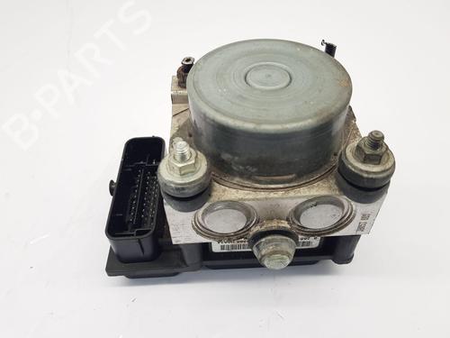 Used ABS pump VAUXHALL CORSA Mk III (D) (S07) 1.4 (L08) (101 hp) 32127524