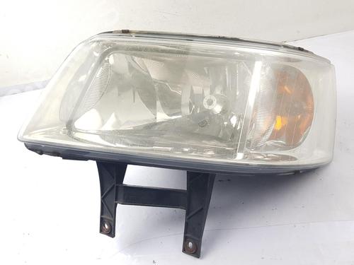 Used Left headlight VW TRANSPORTER T5 Van (7HA, 7HH, 7EA, 7EH) 1.9 TDI (105 hp) 30520637
