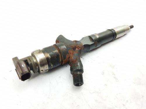 Injector TOYOTA HILUX VII Pickup (_N1_, _N2_, _N3_) 2.5 D-4D 4WD (KUN25_, KUN25R) | BP28284135M100 