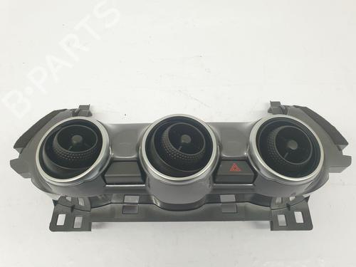 Used Air vent NISSAN JUKE (F16_) DIG-T 117 (117 hp) 22660311