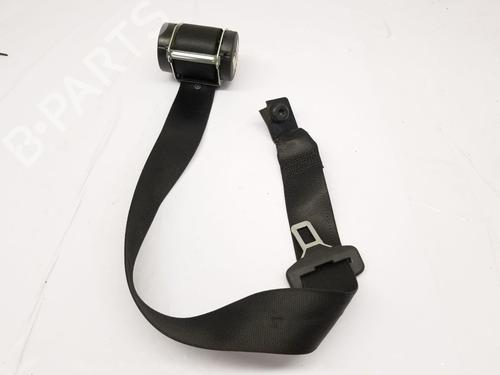 Used Rear center seatbelt VAUXHALL CORSA Mk III (D) (S07) 1.2 (L08) (80 hp) 31722823