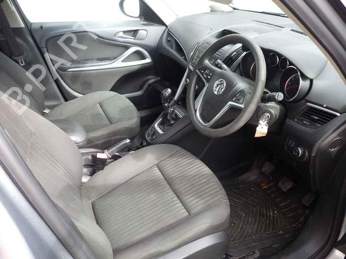 Electronic module VAUXHALL ZAFIRA Mk III (P12) 1.4 (75) | BP31959694M83