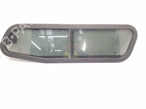 Deurruit rechts achter MITSUBISHI L200 / TRITON (KJ_, KK_, KL_) 2.2 DI-D 4WD (150 hp) 32375261