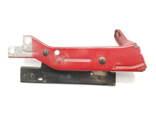 support-alfa-romeo-giulia-952_-2015-28329805 main image