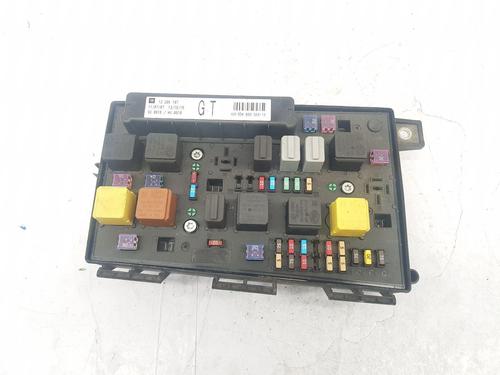 Used Fuse box Fuse box VAUXHALL ASTRA Mk V (H) TwinTop (A04) 1.8 (L67) (140 hp) 33853295 33853295