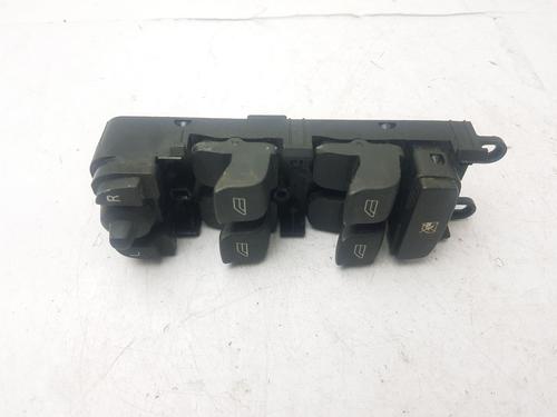 Used Right front window switch Right front window switch LAND ROVER FREELANDER 2 (L359) 2.2 TD4 4x4 (160 hp) 33246803 33246803