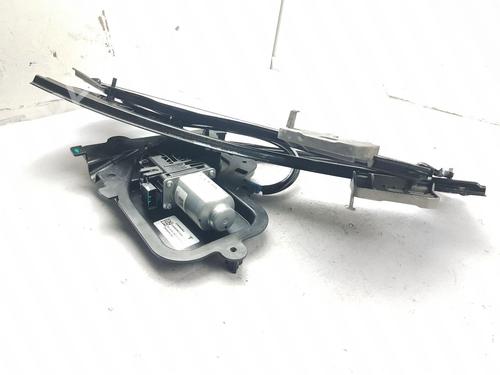 Front left window mechanism TESLA MODEL 3 (5YJ3) EV AWD | BP33889828C22 - Image 4