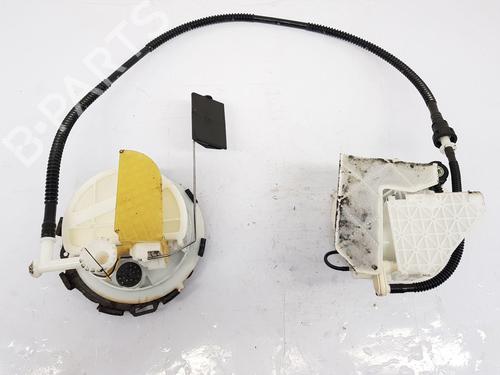 Used Fuel pump TOYOTA IQ (_J1_) 1.0 (KGJ10_, KGJ10R) (68 hp) 28592808