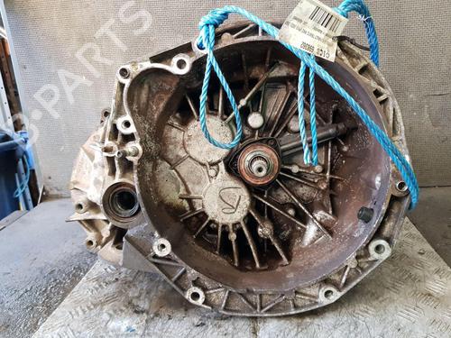 Used Gearbox RENAULT TRAFIC II Van (FL) 1.9 dCi 100 (FL0C, FL0K, FL0B) (101 hp) 24130389