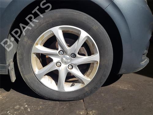 Brugte PEUGEOT 208 I (CA_, CC_) 1.2 VTI 82 4861072