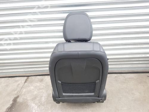 Right front seat ALFA ROMEO GIULIA (952_) 2.2 D (952AFA25, 952AFM25, 952ALA25) | BP28329809C16 