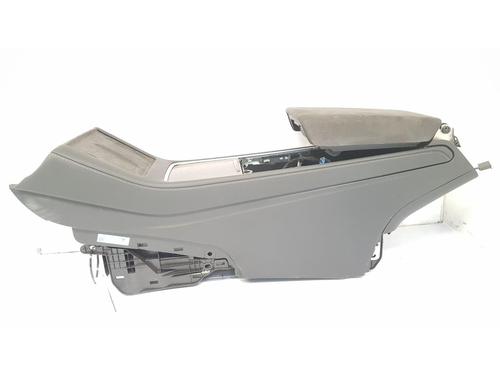 Armrest / Center console TESLA MODEL Y (5YJY) EV Performance All-wheel Drive | BP35746017I20 - Image 4
