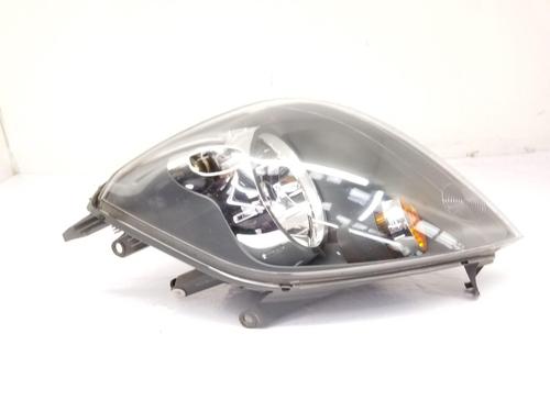 Left headlight FORD FIESTA V (JH_, JD_) 1.25 16V | BP29292487C28 