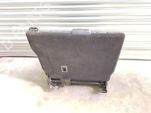 Right front seat FORD KUGA I 2.0 TDCi | BP28684152C16