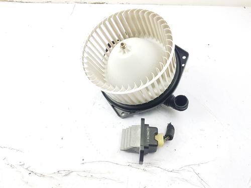 Used Heater blower motor Heater blower motor HONDA CIVIC VII Hatchback (EU, EP, EV) 1.6 i (EP2, EU8, EU6) (110 hp) 32306549 32306549