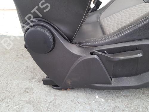 Right front seat FORD FIESTA VI (CB1, CCN) 1.6 ST | BP38311965C16 - Image 46