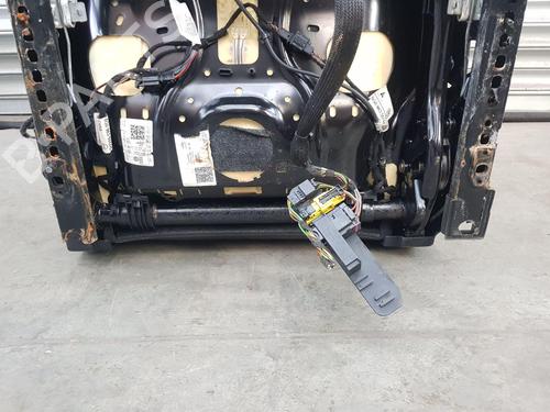Right front seat VW GOLF VII (5G1, BQ1, BE1, BE2) 2.0 GTD | BP29230001C16 