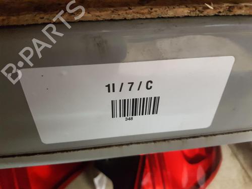 Right headlight KIA SORENTO I (JC) 2.5 CRDi | BP26533423C29 