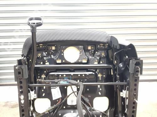 Right front seat VW GOLF VII (5G1, BQ1, BE1, BE2) 2.0 TDI | BP28104985C16