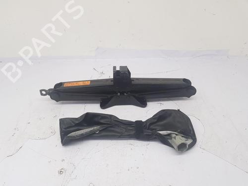 Reservehjul kit Reservehjul kit NISSAN X-TRAIL III (T32_, T32R, T32RR) 2.0 dCi ALL MODE 4x4-i (NT32) (177 hp) 35966896 35966896