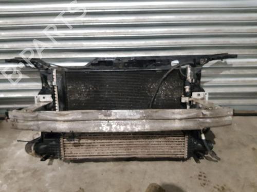 Frontplade/Frontkurv AUDI A4 B8 (8K2) 2.0 TDI (136 hp) 30690111