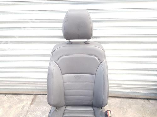 Right front seat FORD KUGA I 2.0 TDCi | BP28684152C16