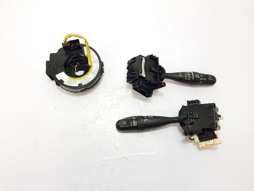 Used Steering column stalk SUZUKI GRAND VITARA II (JT, TE, TD) 1.9 DDiS All-wheel Drive (JT419, TD44, JB419WD, JB419XD,... (129 hp) 22673941