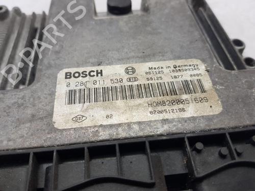 Engine control unit (ECU) VAUXHALL VIVARO A Van (X83) 1.9 DTI | BP30948482M57