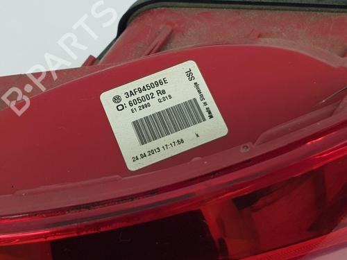 Right taillight VW PASSAT B7 Variant (365) 1.6 TDI | BP39102985C35 - Image 2