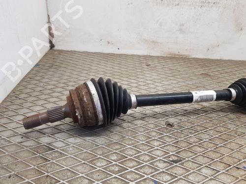 Right front driveshaft PEUGEOT 208 II (UB_, UP_, UW_, UJ_) 1.2 PureTech 100 | BP27664518M39