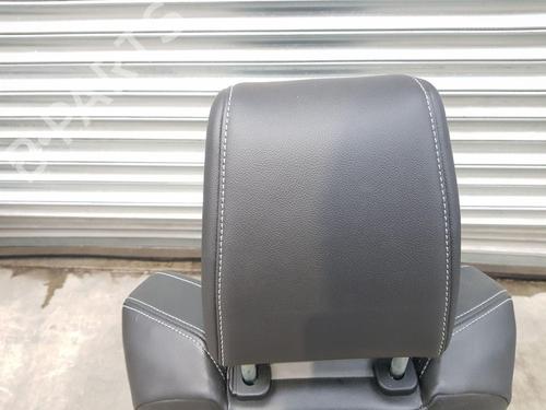 Right front seat FORD FOCUS III 2.0 ST | BP22663044C16 