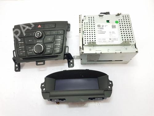 Bilradio VAUXHALL ZAFIRA Mk III (P12) 2.0 CDTi (75) | BP22681096E6 